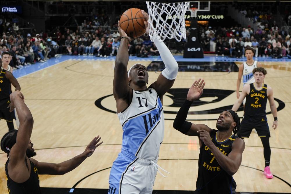 F1阿布扎比收官战：迈凯伦陷入双车争冠难题，领队回应弃车保帅传闻